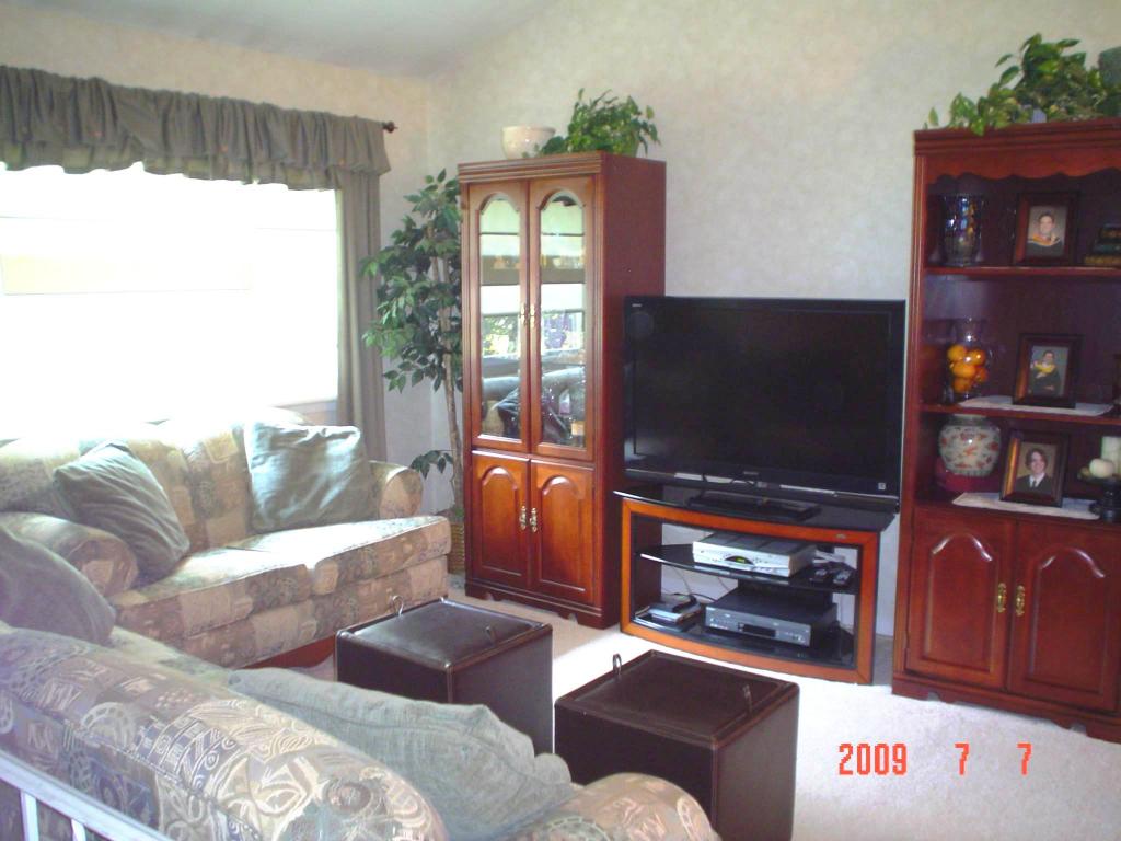 MLS #/Web ID: 2724027