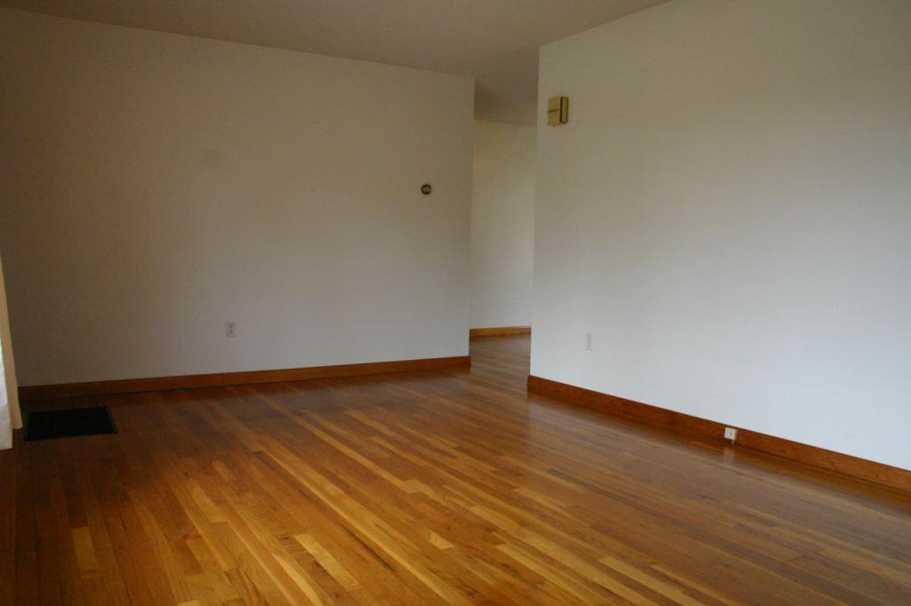 MLS #/Web ID: 2725327