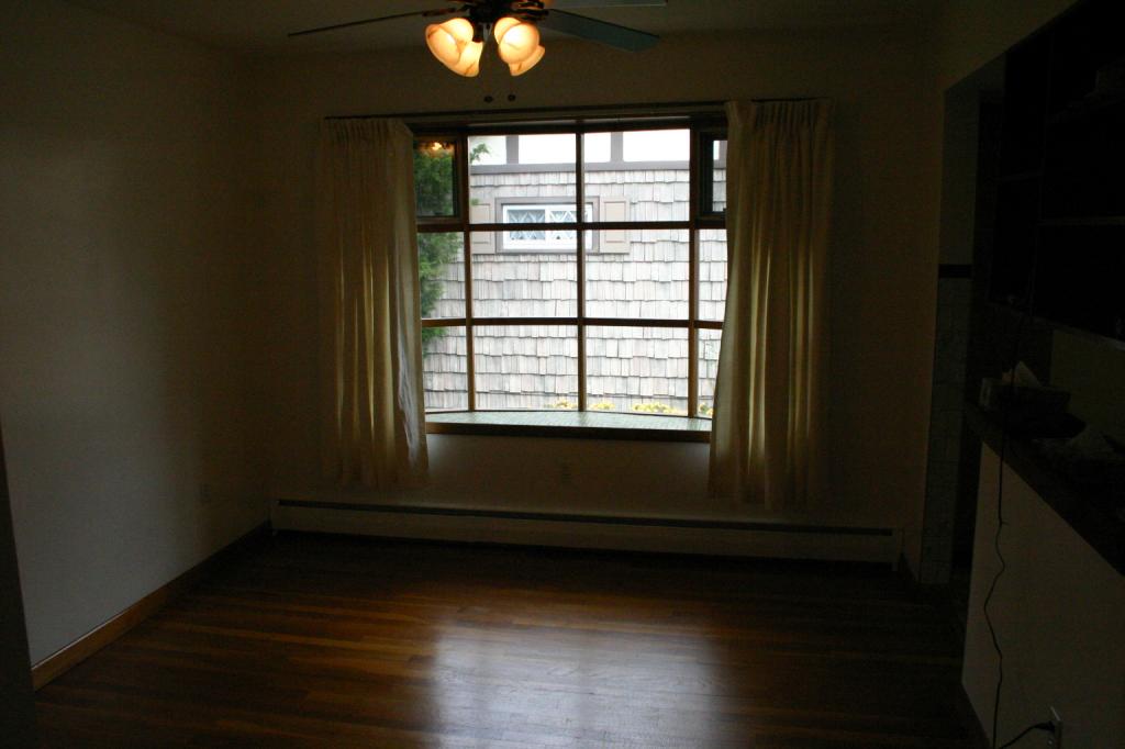 MLS #/Web ID: 2725327