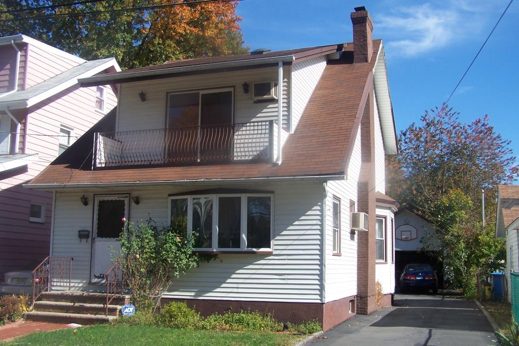 MLS #/Web ID: 2726427