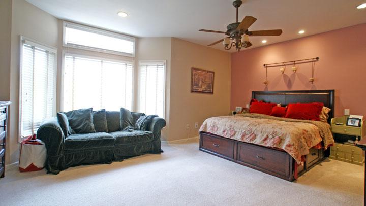 43 CLARKEN DR