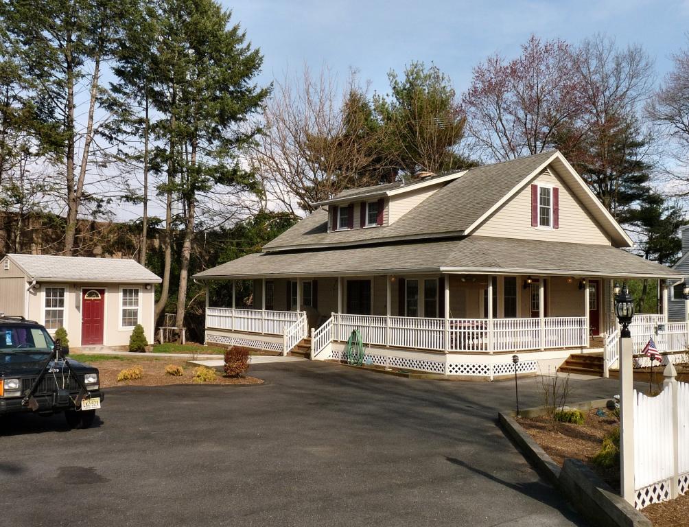 MLS #/Web ID: 2671128