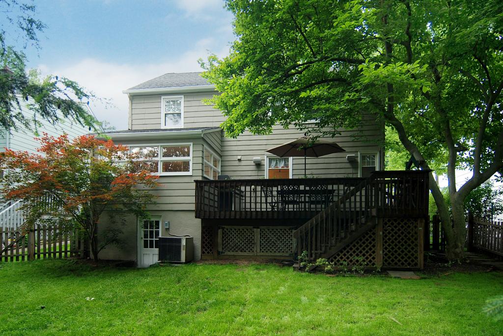 MLS #/Web ID: 2695728