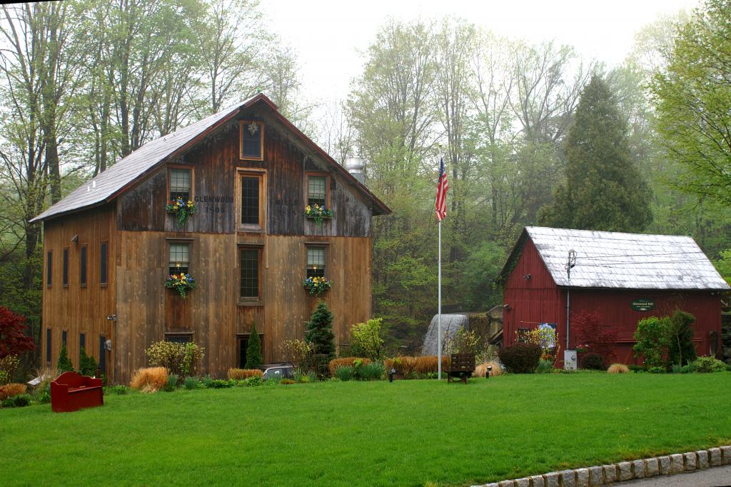 MLS #/Web ID: 2695828
