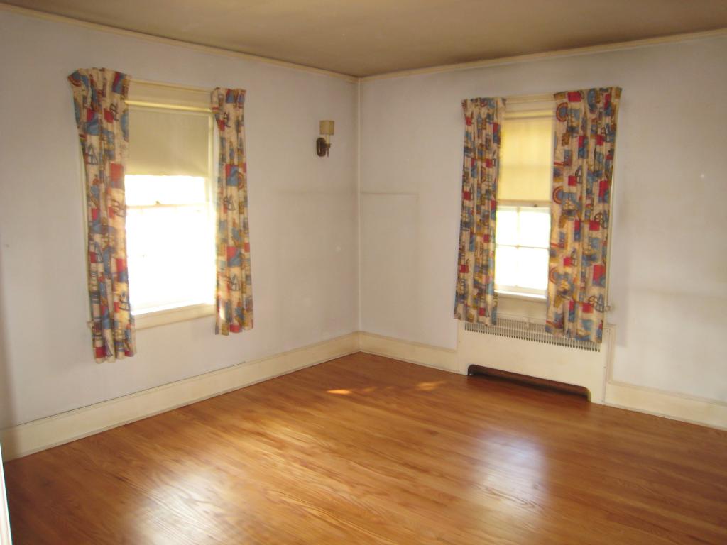 22 GLADDING RD