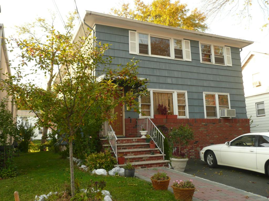 48 CENTER ST