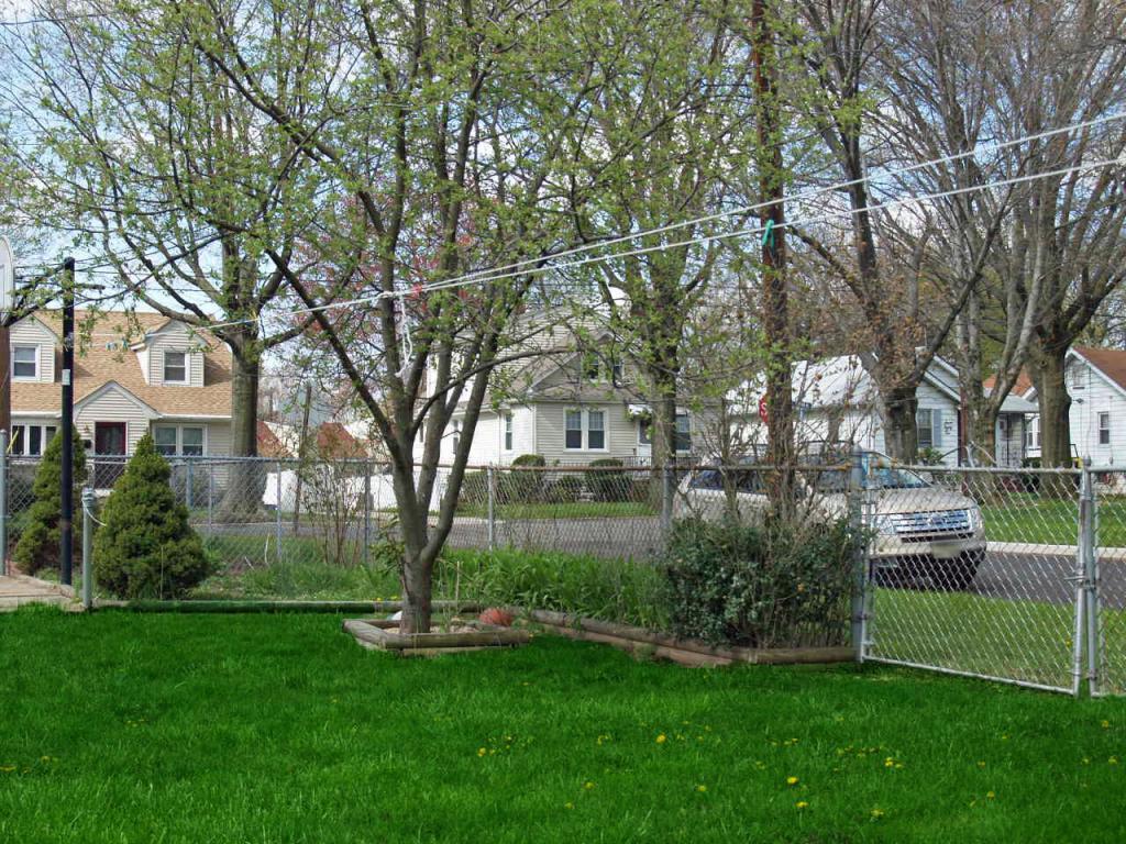 MLS #/Web ID: 2726128
