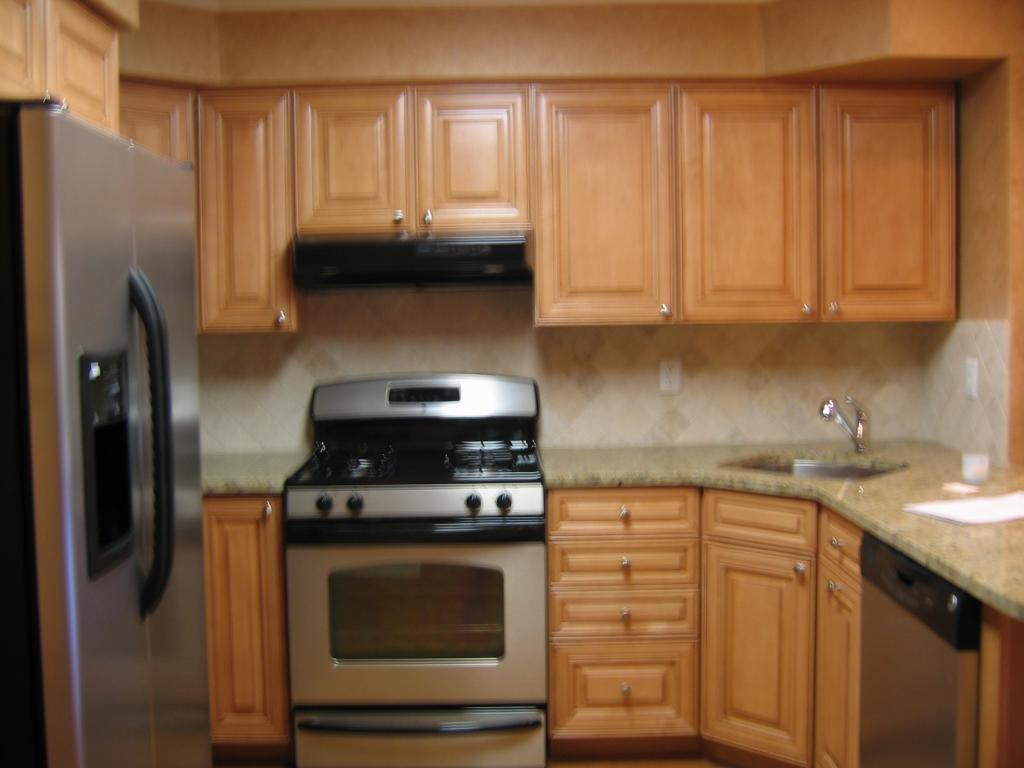 MLS #/Web ID: 2727328