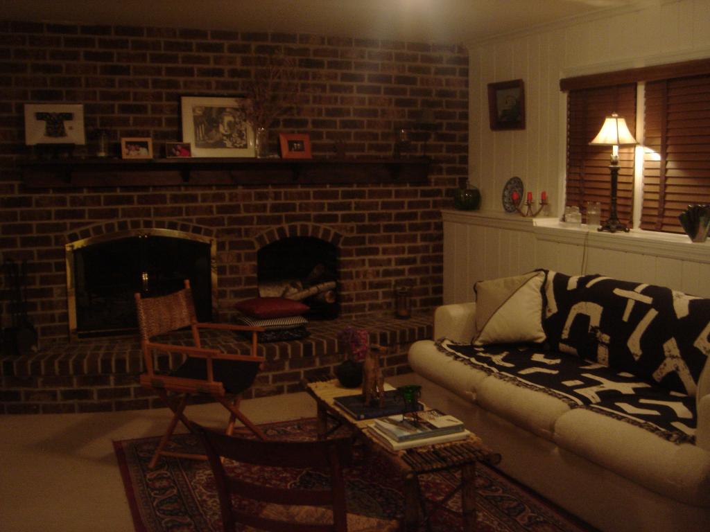 38 W MAIN ST