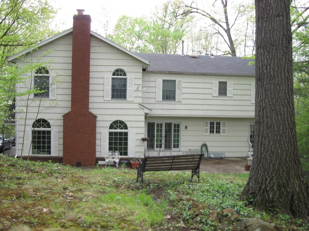 MLS #/Web ID: 2681129