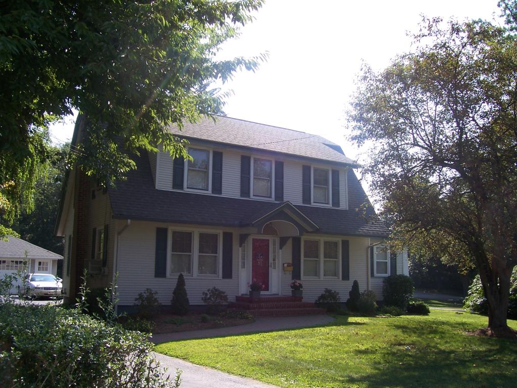MLS #/Web ID: 2703429