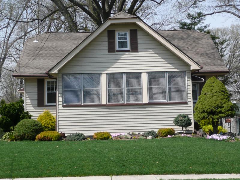 Single Family Home for Sale, ListingId:14376798, location: 302 RETFORD AVE Cranford 07016