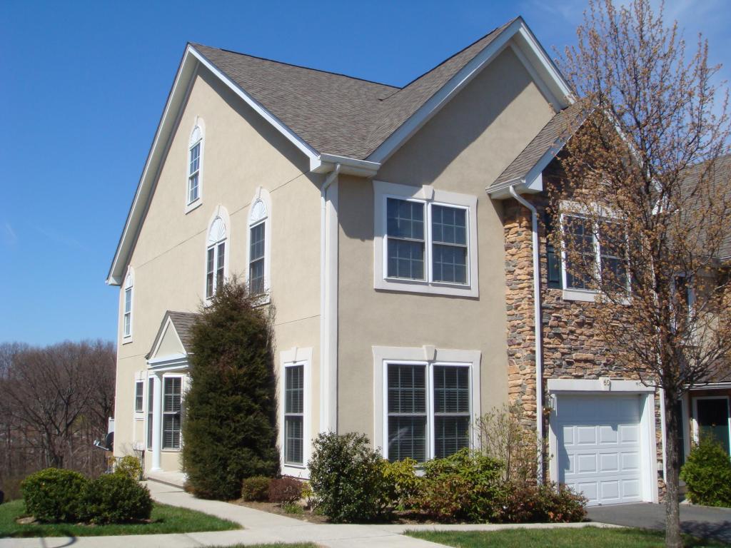 MLS #/Web ID: 2722629