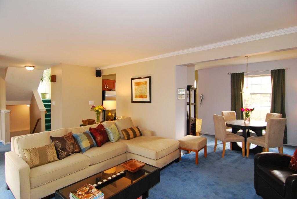MLS #/Web ID: 2723229
