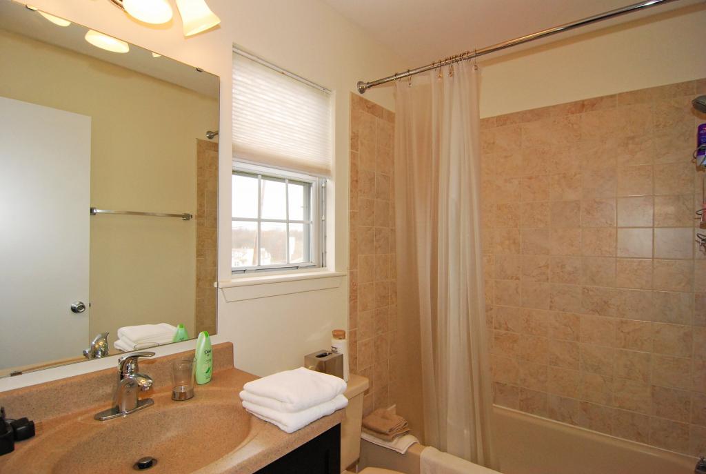 MLS #/Web ID: 2723229