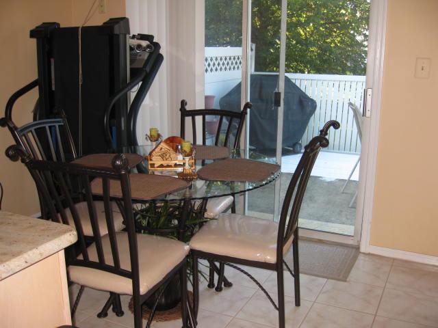 MLS #/Web ID: 2724329