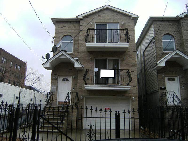MLS #/Web ID: 2613130