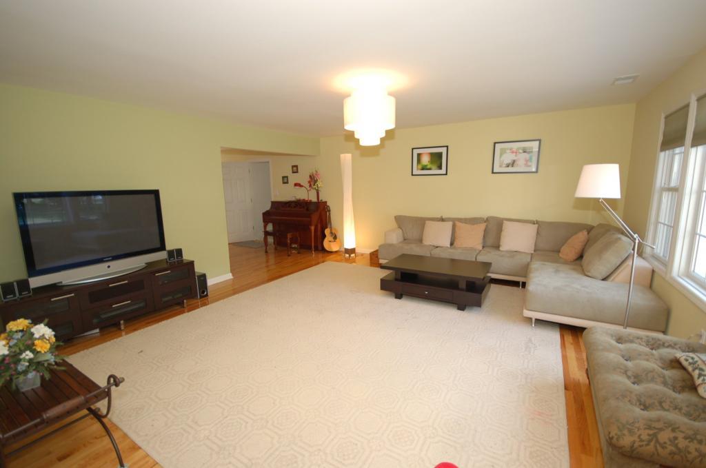 MLS #/Web ID: 2714130