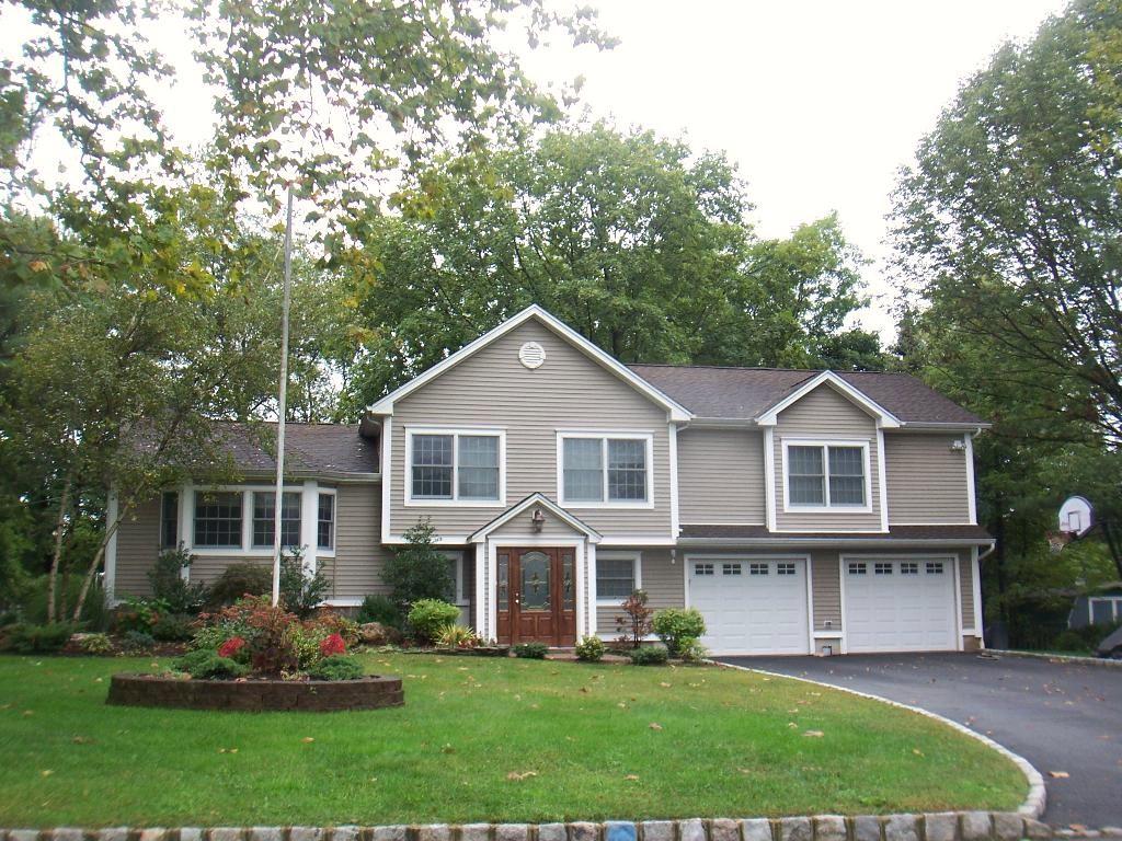 6 JOHN HENRY DR