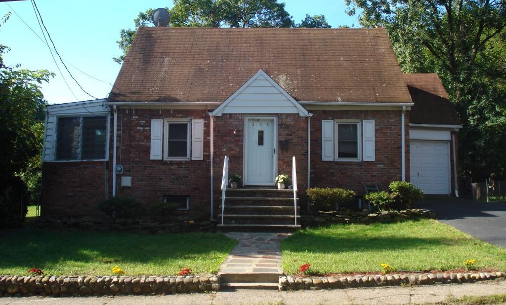 104 WYCKOFF AVE