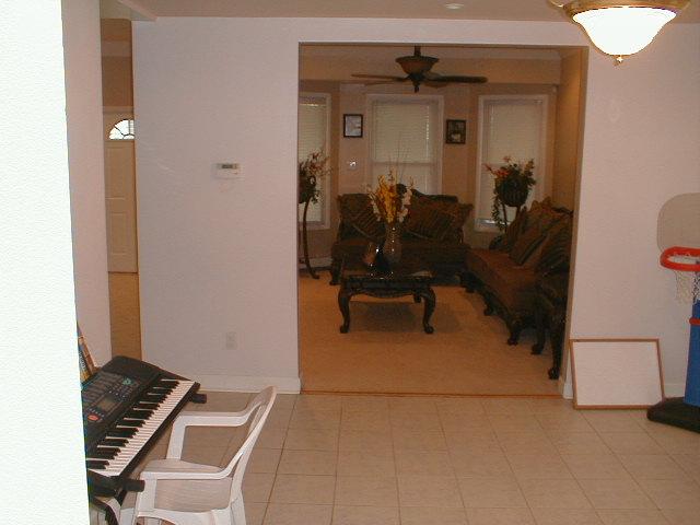 MLS #/Web ID: 2724930