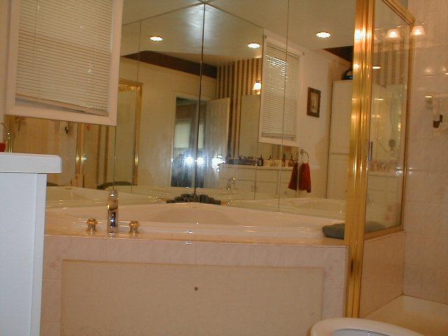 MLS #/Web ID: 2724930