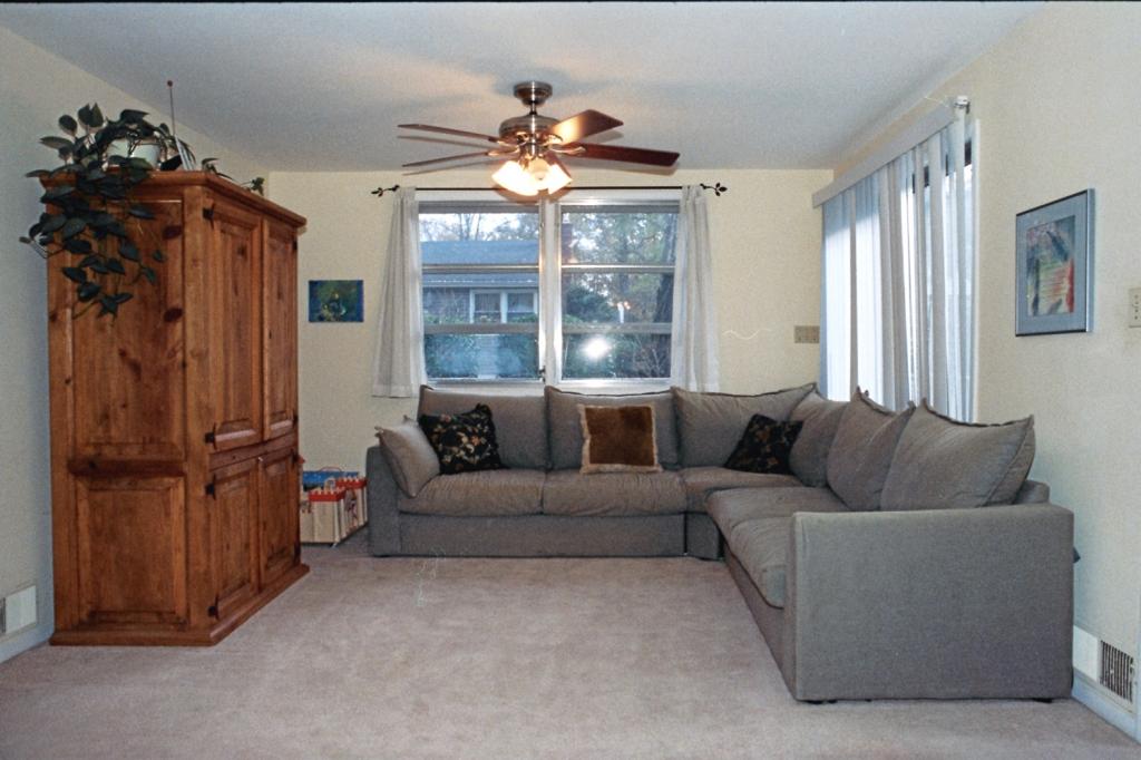 2104 NEWARK AVE