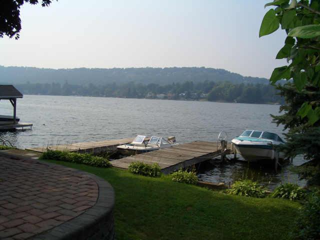 16 MAPLE PKWY