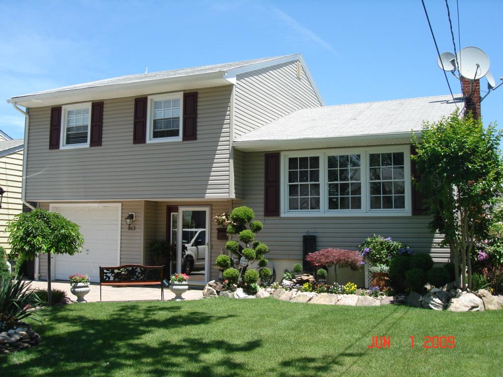 MLS #/Web ID: 2687931