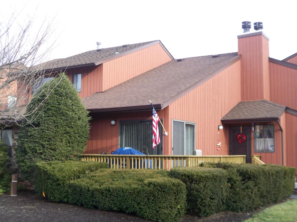 MLS #/Web ID: 2689731