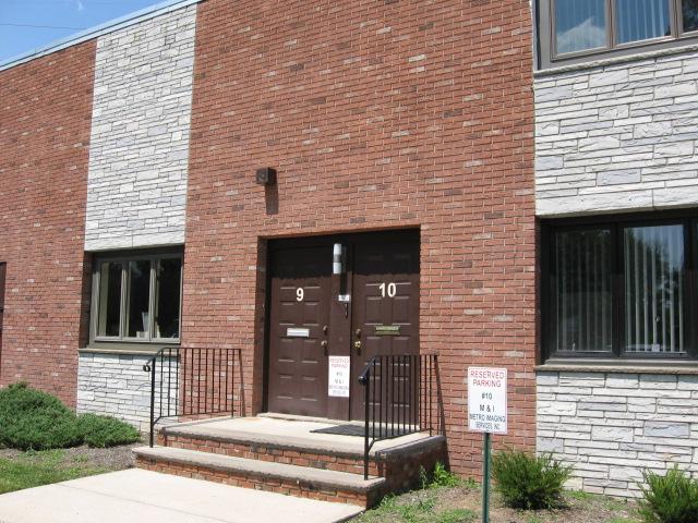 10 Merry Lane
