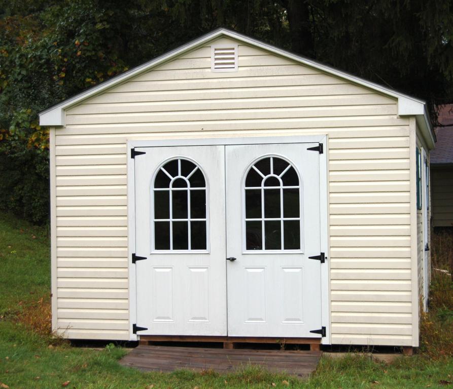 MLS #/Web ID: 2700531