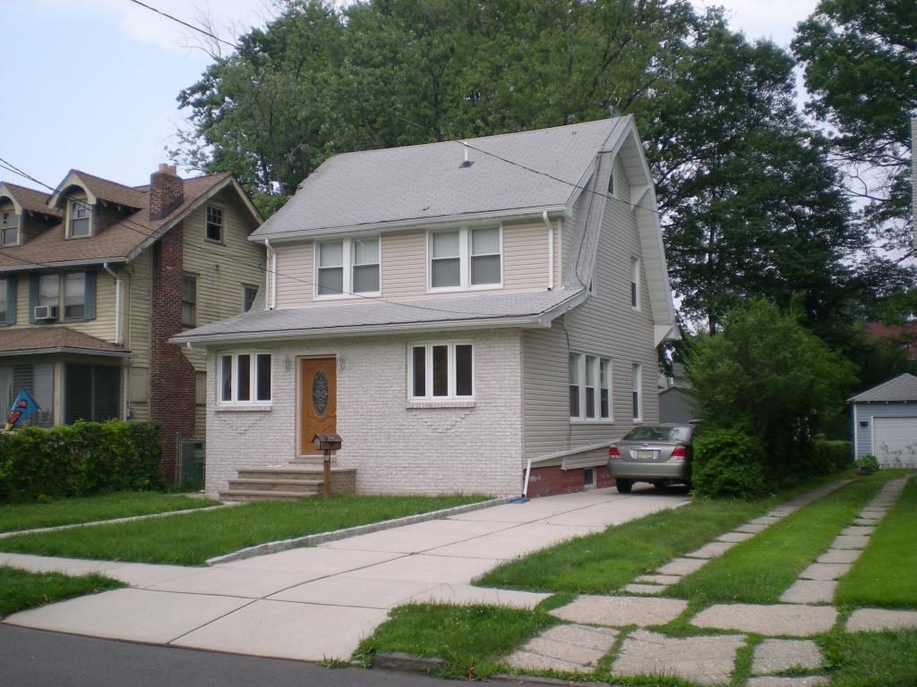 MLS #/Web ID: 2702131