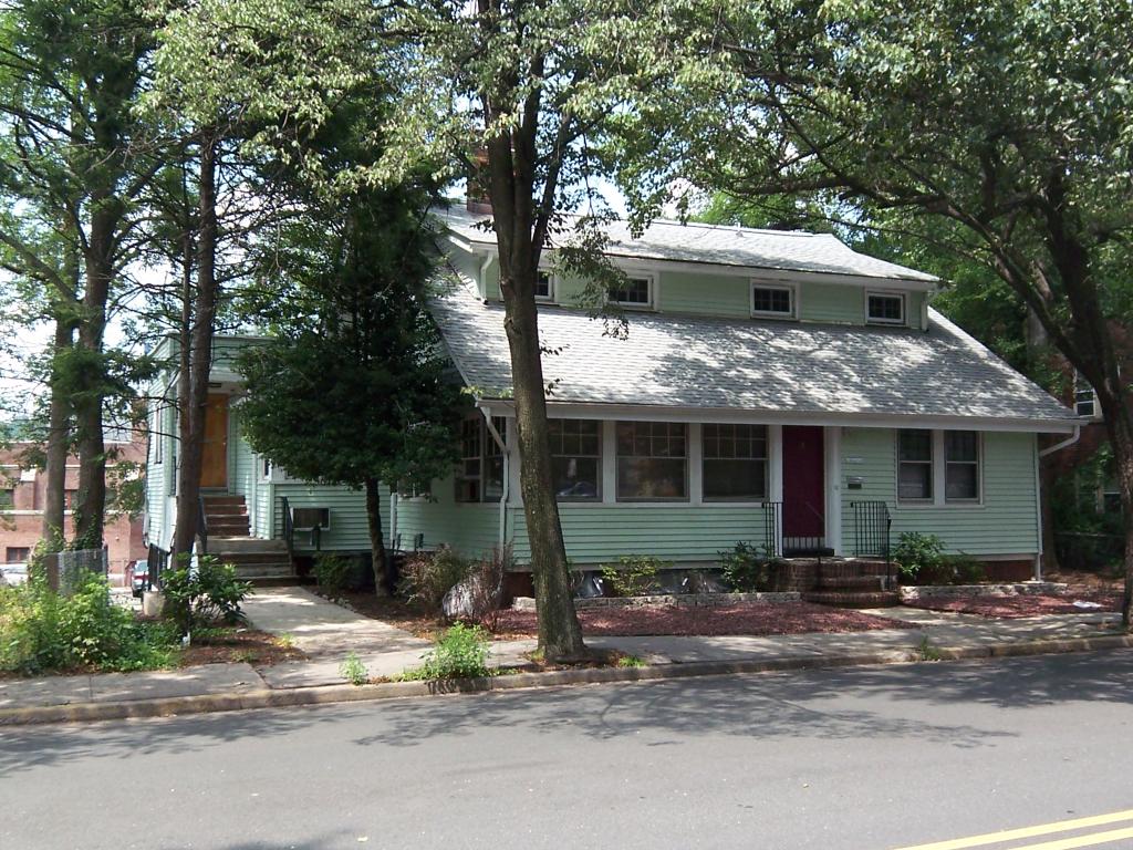 MLS #/Web ID: 2703331