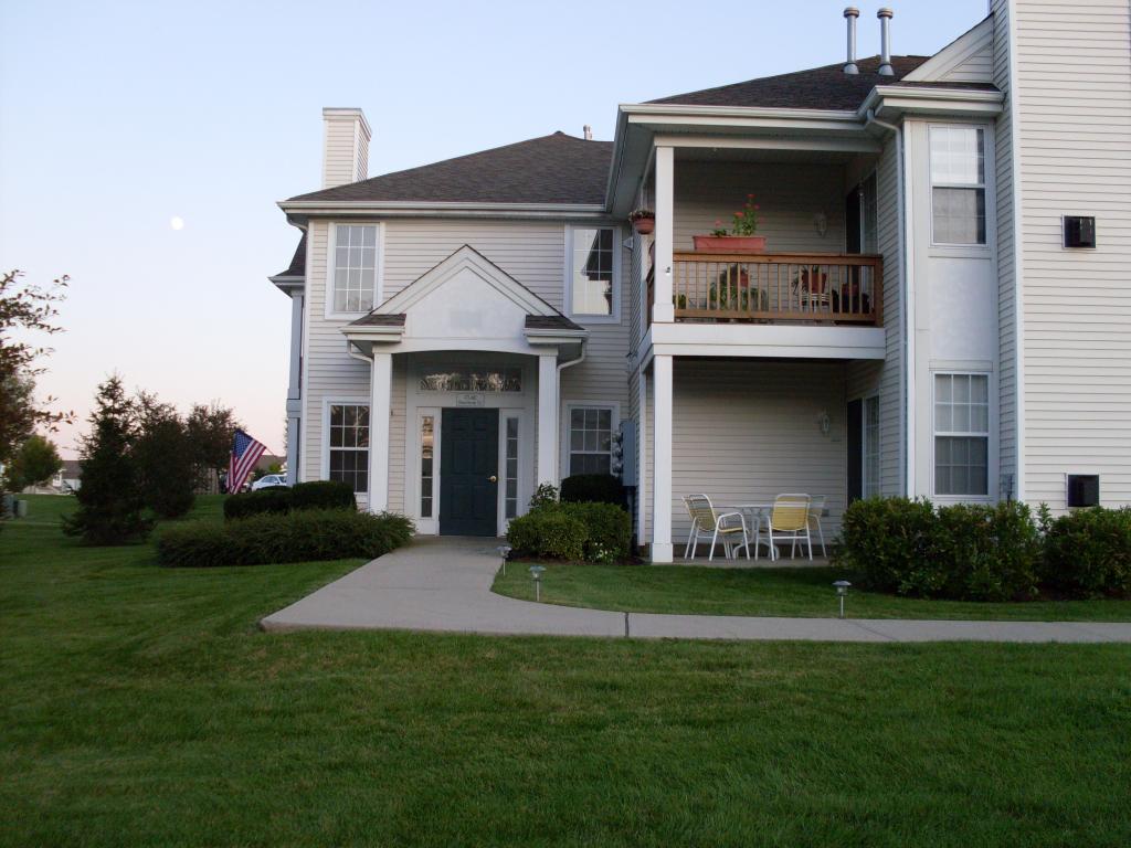 682 HONEYBROOK CIR