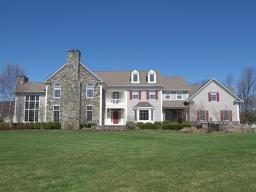 7 OVERLOOK ROAD