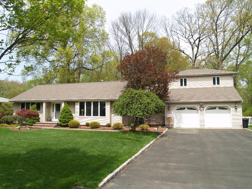 MLS #/Web ID: 2678432