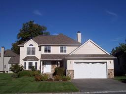 7 COUNTRY LN