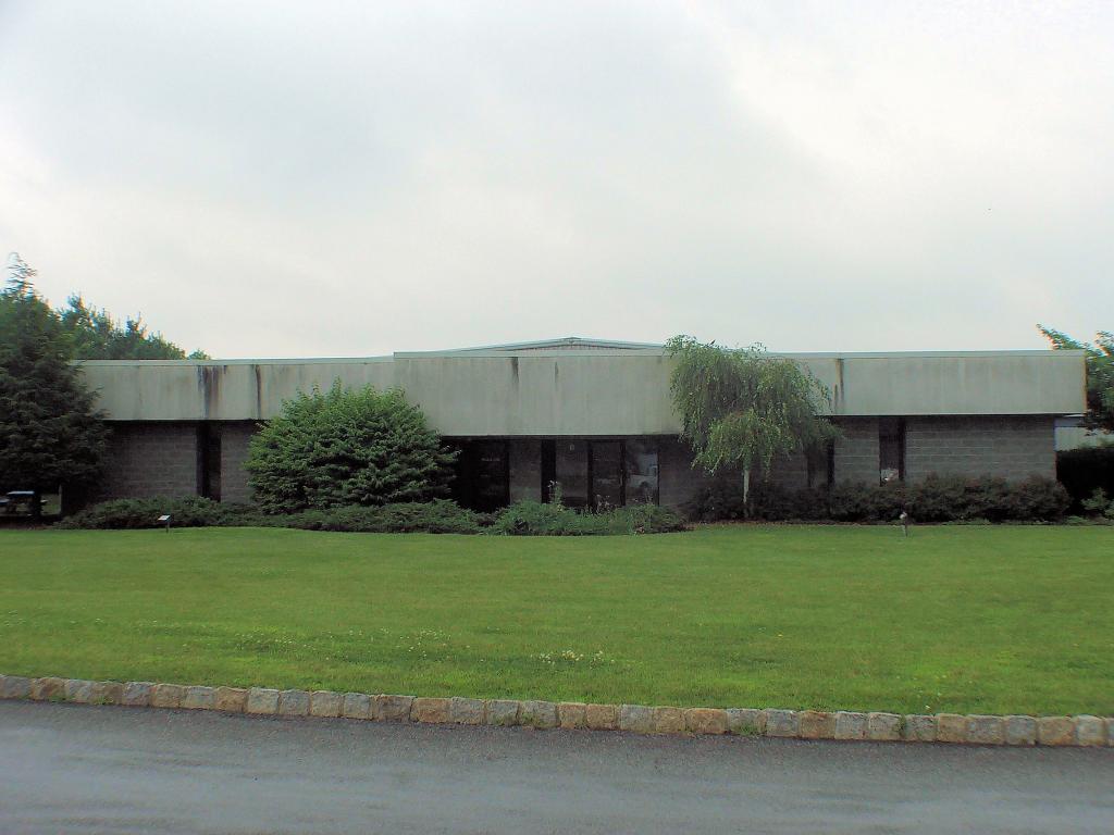 30 WILSON DR