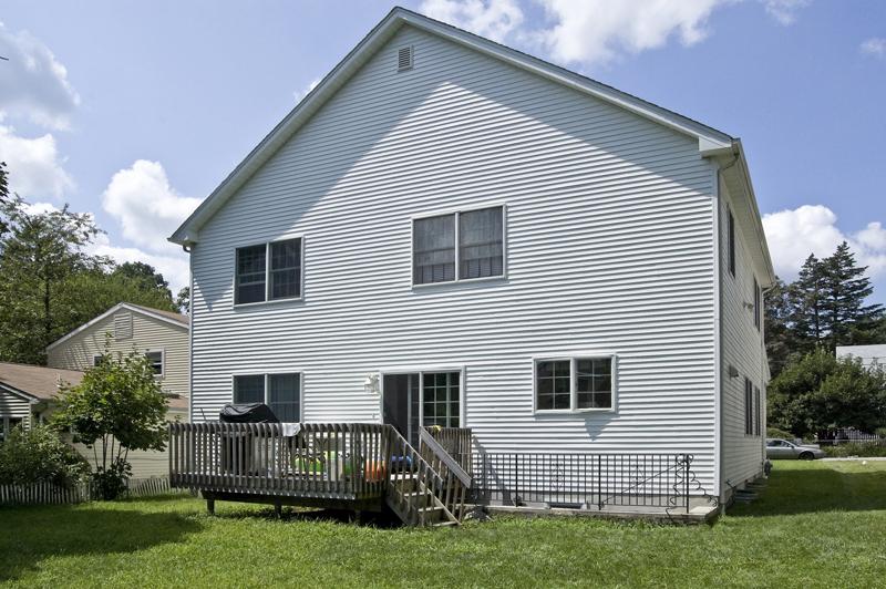 406 Lincoln St.