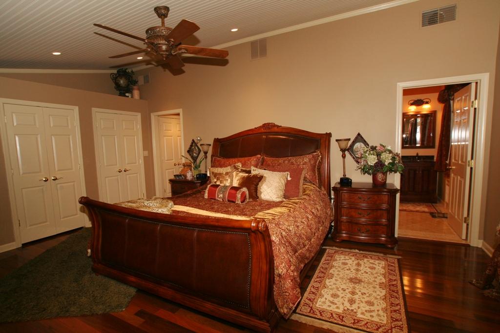 MLS #/Web ID: 2723532