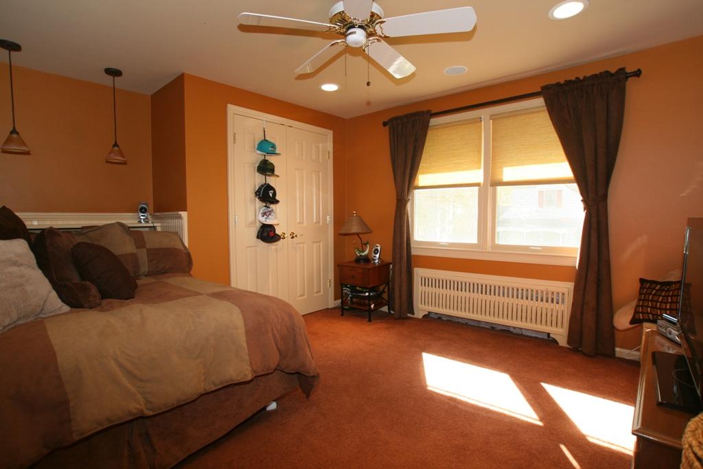 MLS #/Web ID: 2723532