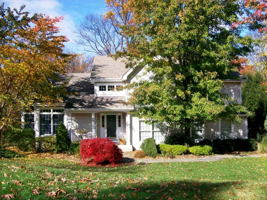 23 CASTLE CT