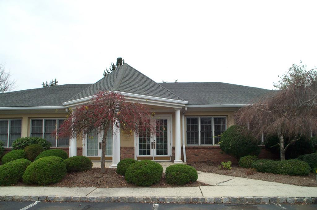 MLS #/Web ID: 2727132