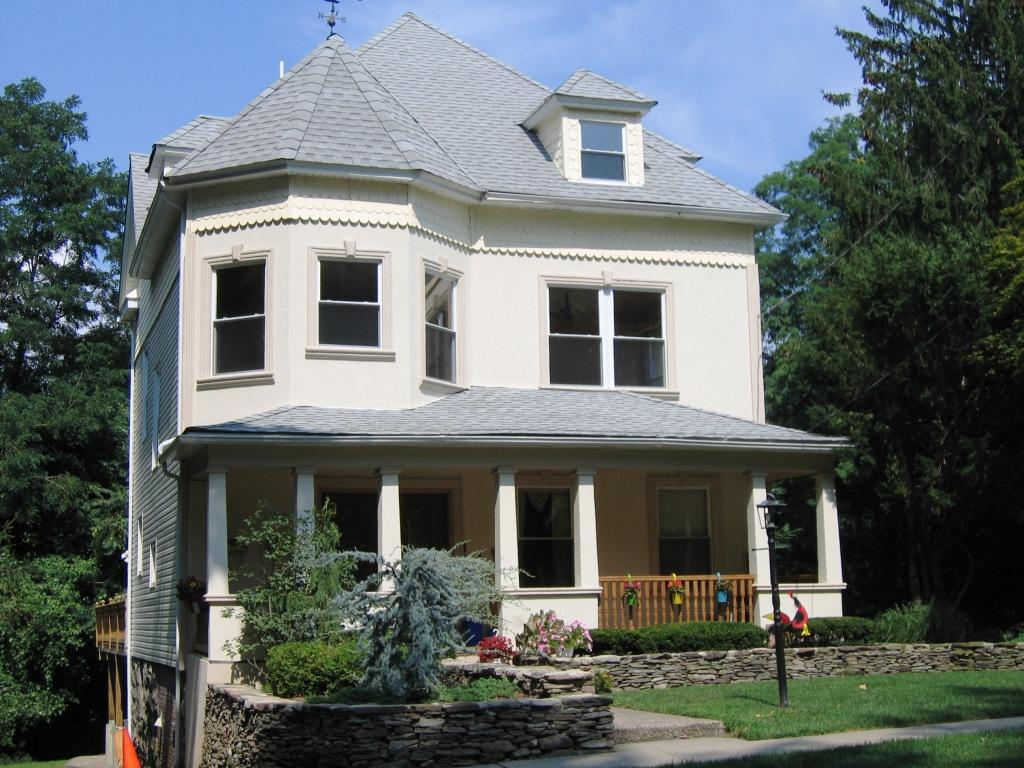21-25 Washington Place