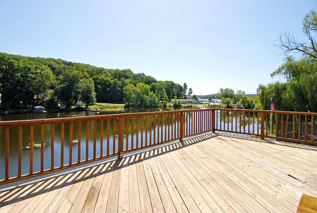 7 BRIGHTS POINT RD