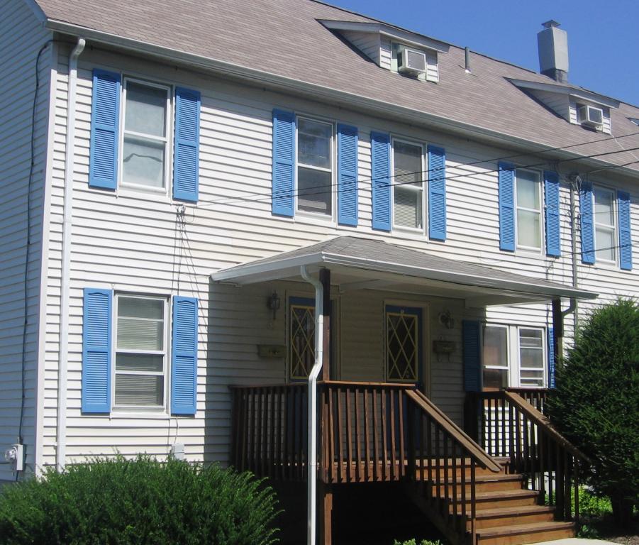 61 PINE STREET