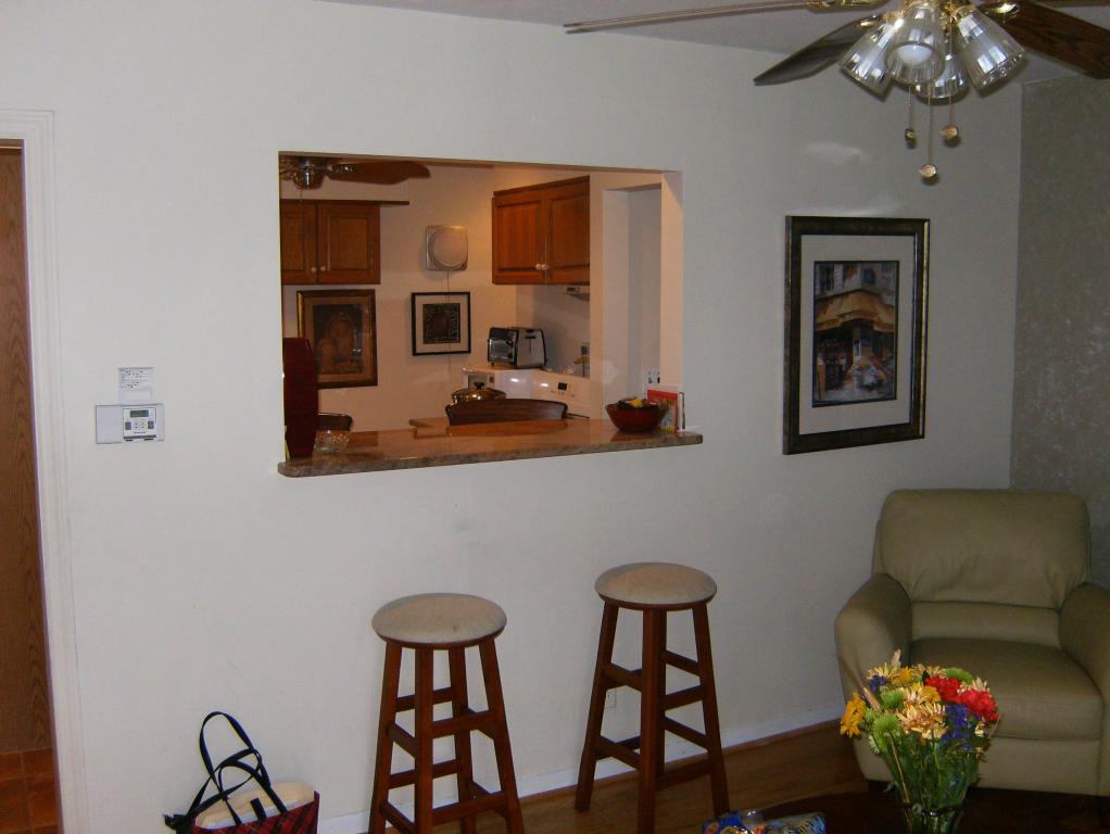 MLS #/Web ID: 2724033