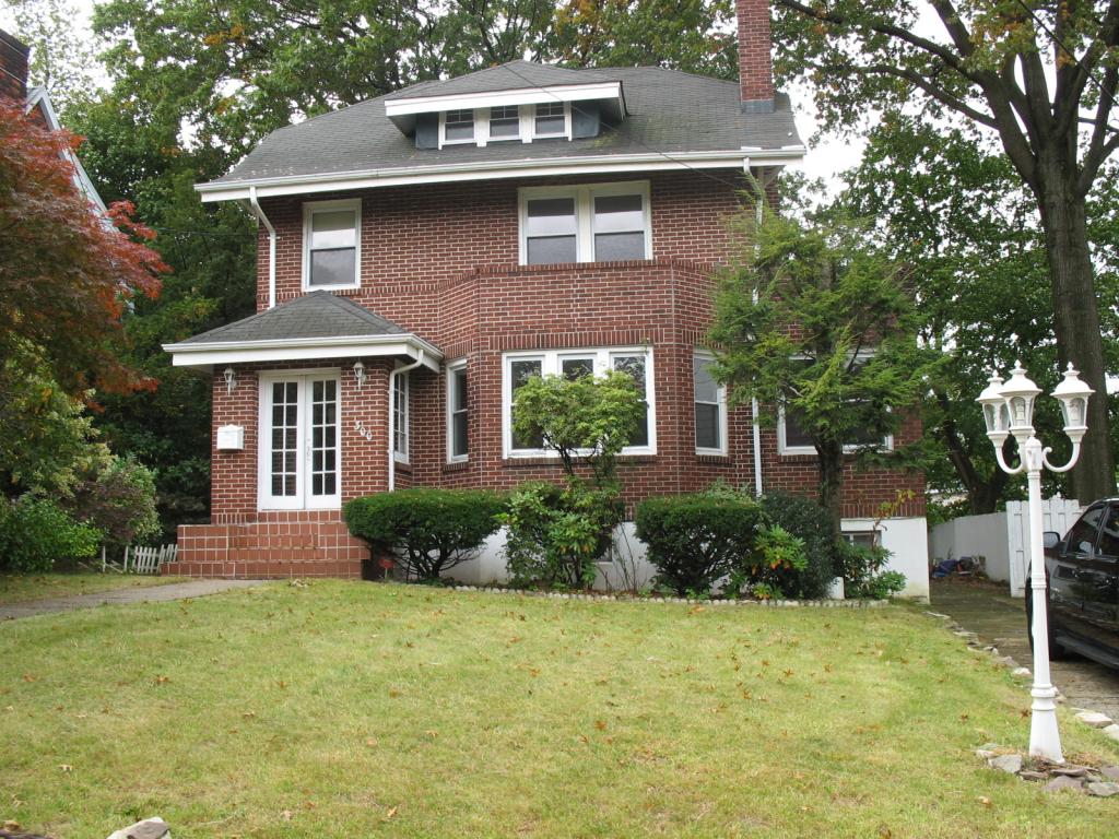 MLS #/Web ID: 2729233