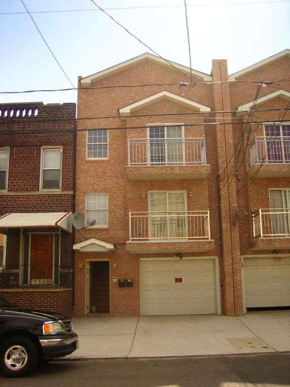 MLS #/Web ID: 2675534